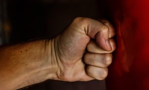 Jak rozpoznać toksyczny związek? Czy można naprawić relacje w toksycznym związku?